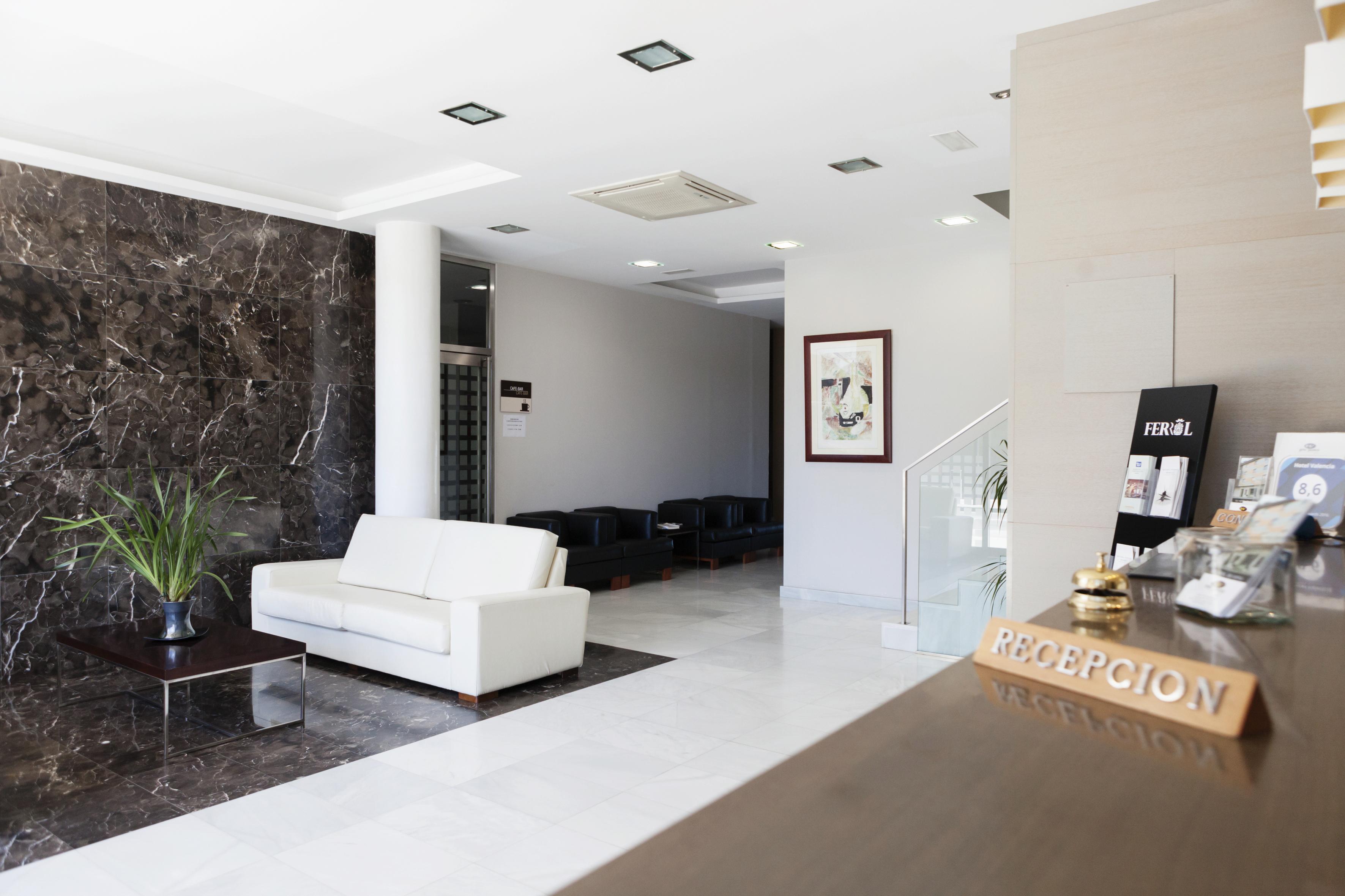 Hotel Valencia Ferrol Bagian luar foto