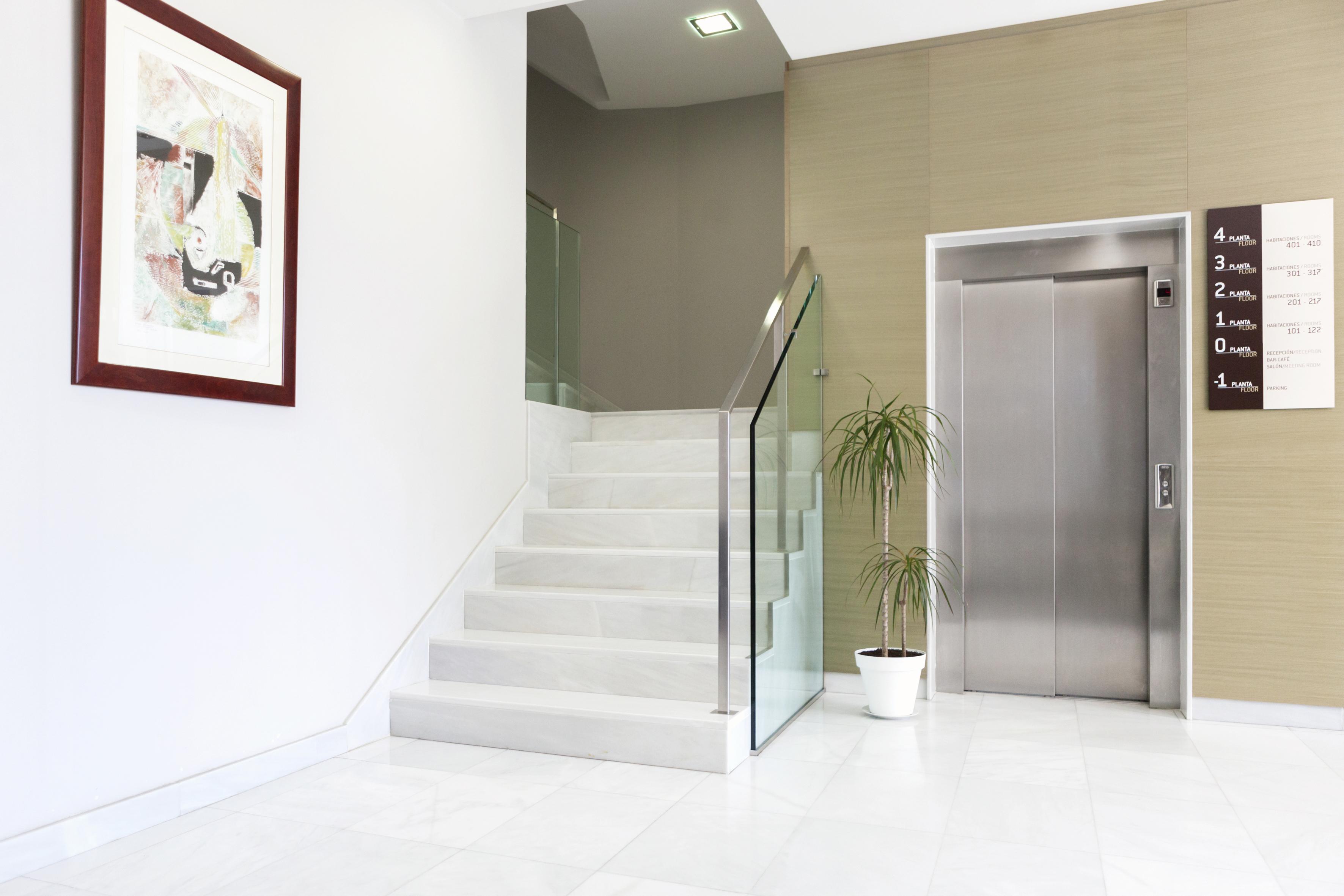 Hotel Valencia Ferrol Bagian luar foto