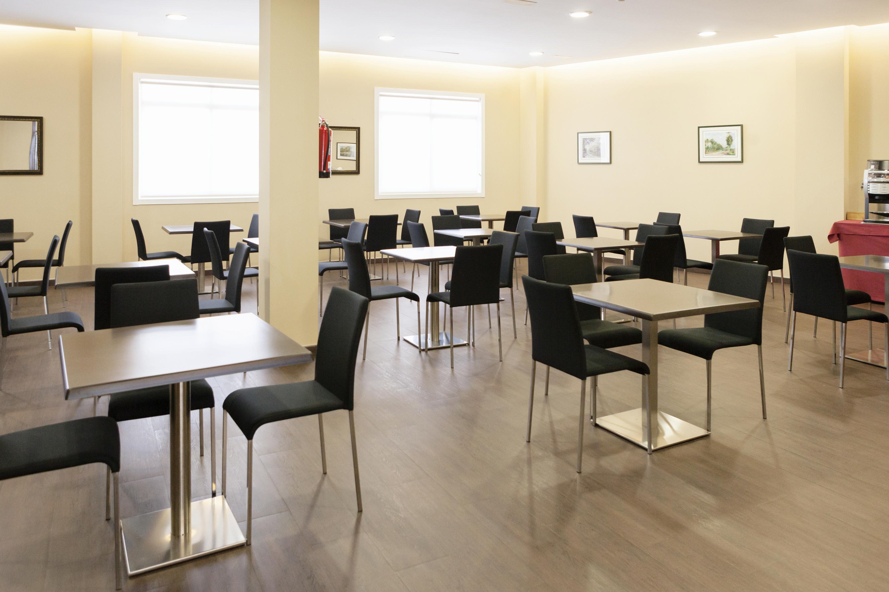 Hotel Valencia Ferrol Bagian luar foto