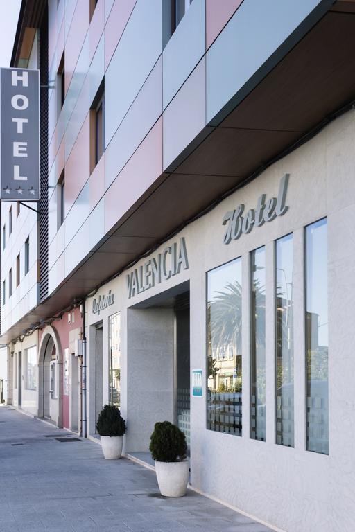 Hotel Valencia Ferrol Bagian luar foto